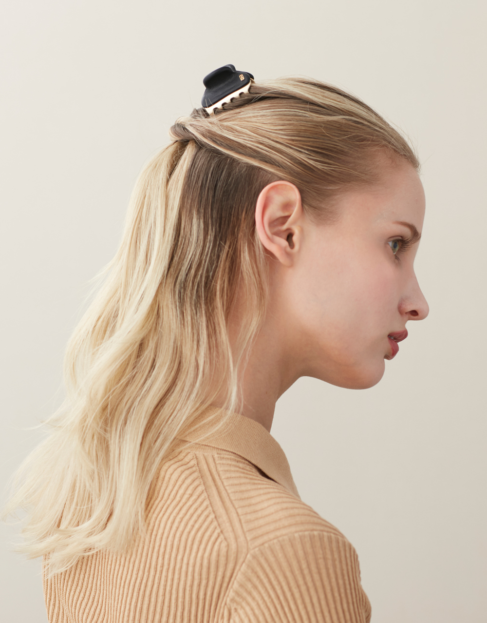 Alexandre de Paris little black jewel hair clip Pince